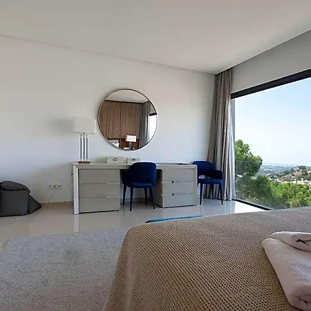 Hotel Eagle 4*